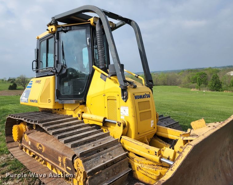 image for item KF9065 2013 Komatsu D51PX-22  dozer