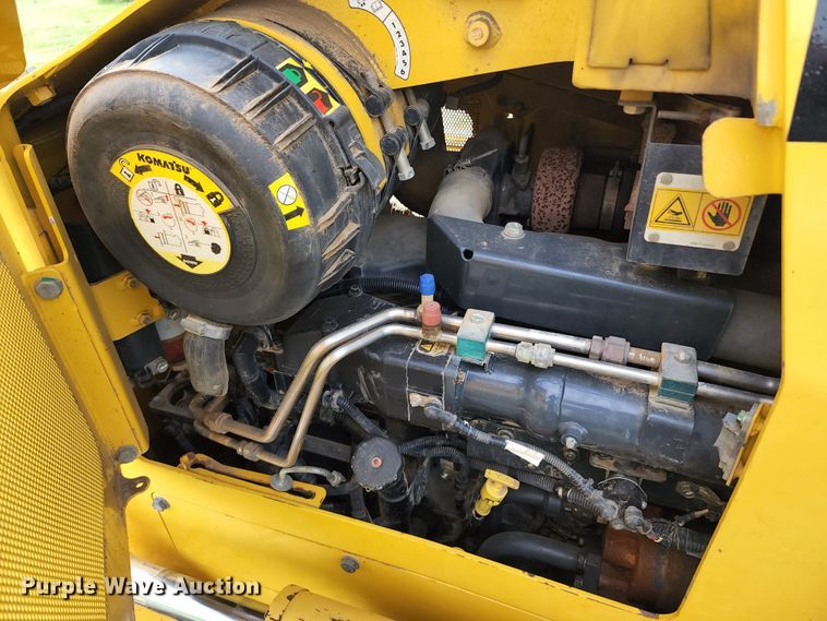 image for item KF9065 2013 Komatsu D51PX-22  dozer