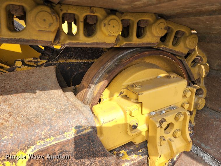 image for item KF9065 2013 Komatsu D51PX-22  dozer
