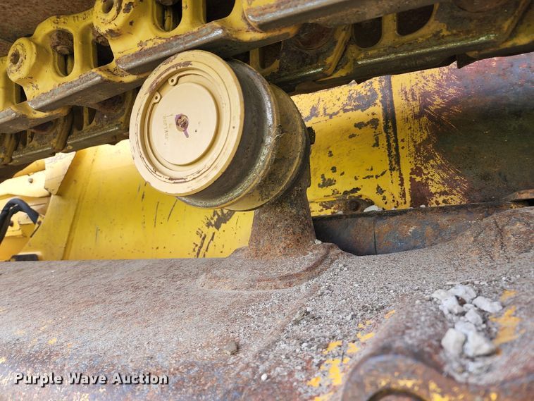 image for item KF9065 2013 Komatsu D51PX-22  dozer