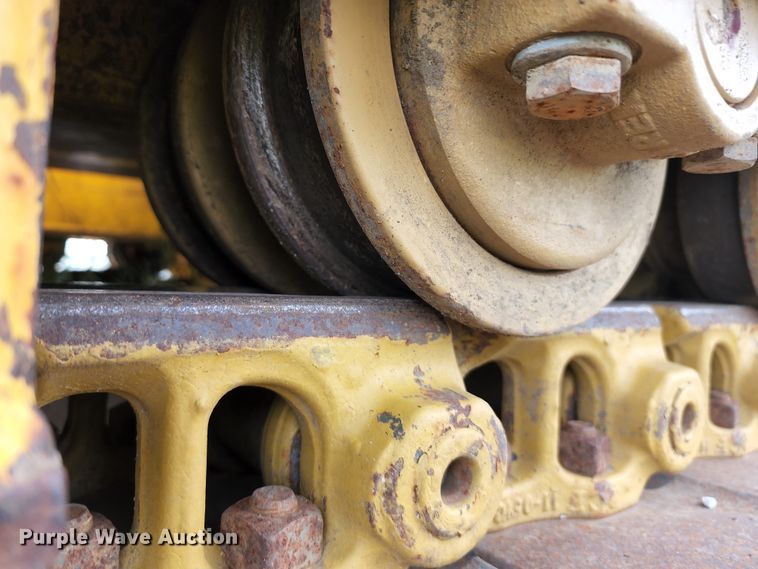 image for item KF9065 2013 Komatsu D51PX-22  dozer