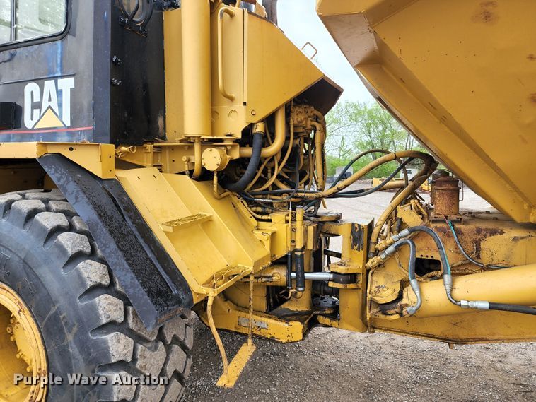 image for item KF9145 1989 Caterpillar D300B  haul truck