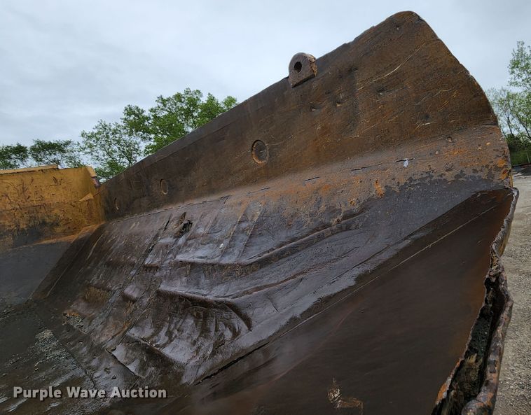 image for item KF9145 1989 Caterpillar D300B  haul truck