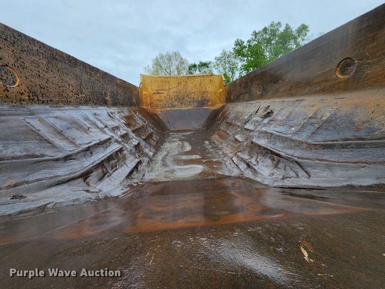 image for item KF9145 1989 Caterpillar D300B  haul truck