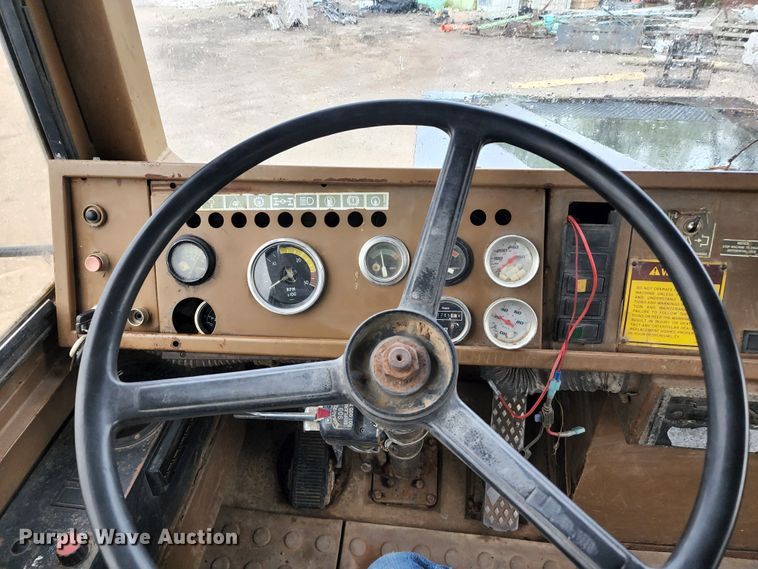 image for item KF9145 1989 Caterpillar D300B  haul truck