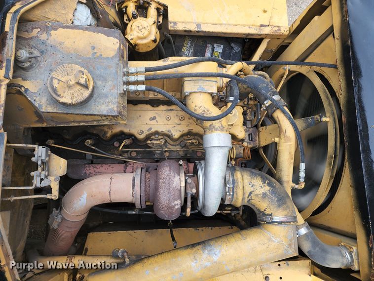 image for item KF9145 1989 Caterpillar D300B  haul truck