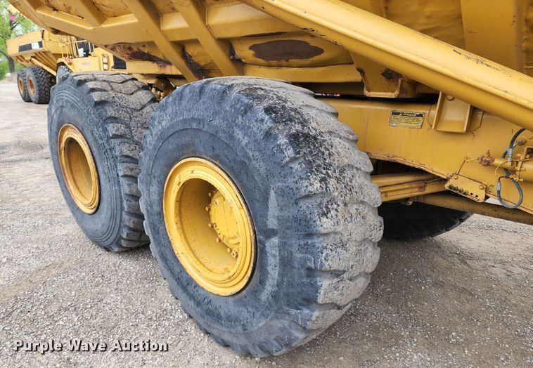 image for item KF9145 1989 Caterpillar D300B  haul truck