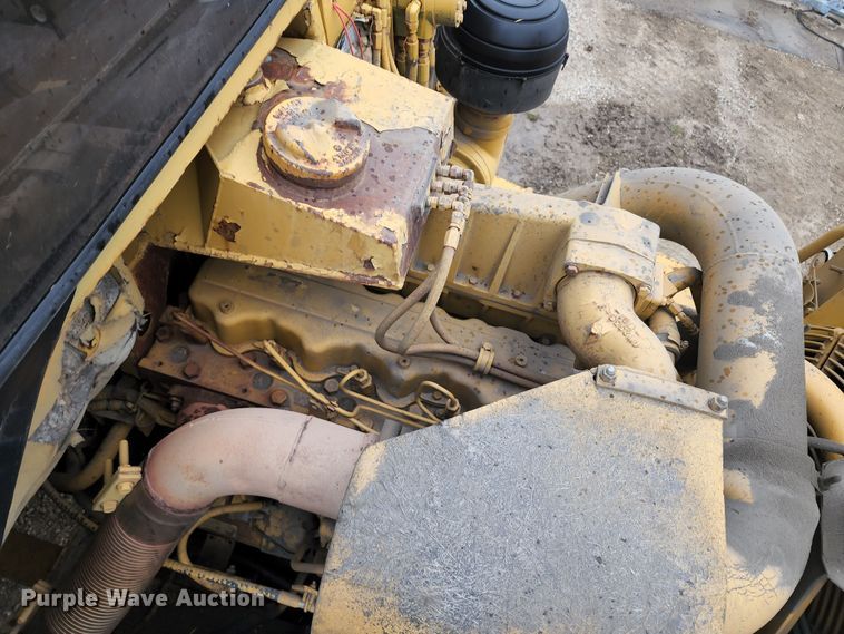 image for item KF9146 1993 Caterpillar D300D  haul truck