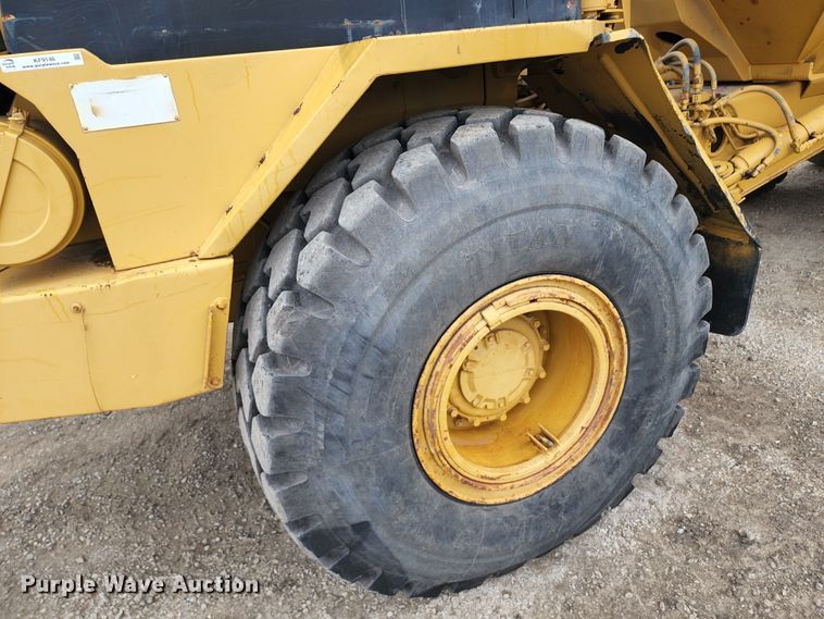 image for item KF9146 1993 Caterpillar D300D  haul truck