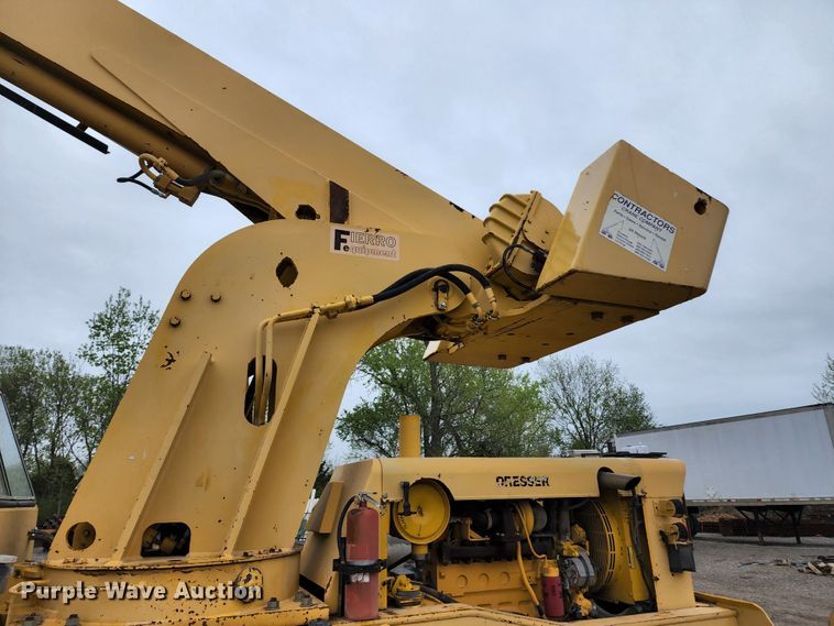 image for item KF9147 1980 Galion 150A  crane