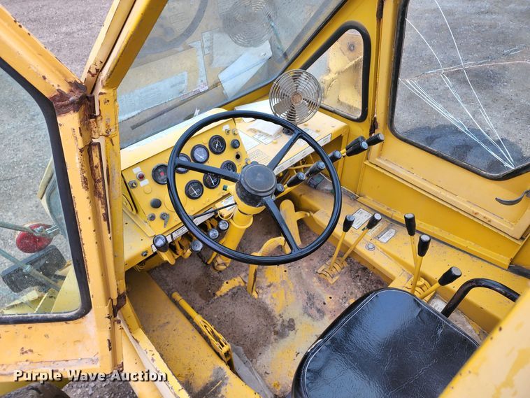 image for item KF9147 1980 Galion 150A  crane