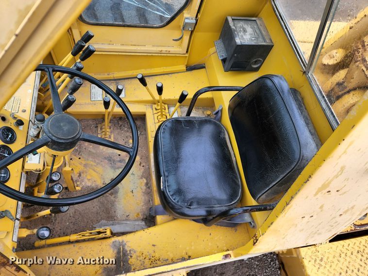 image for item KF9147 1980 Galion 150A  crane