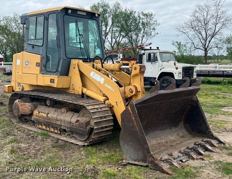 image for item KG9736 2004 John Deere 655C  track loader