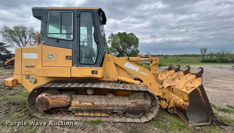 image for item KG9736 2004 John Deere 655C  track loader