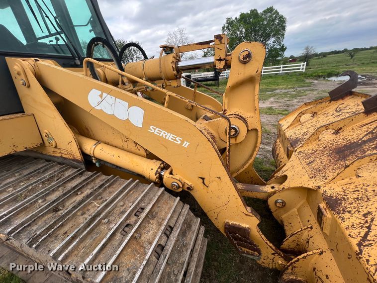 image for item KG9736 2004 John Deere 655C  track loader