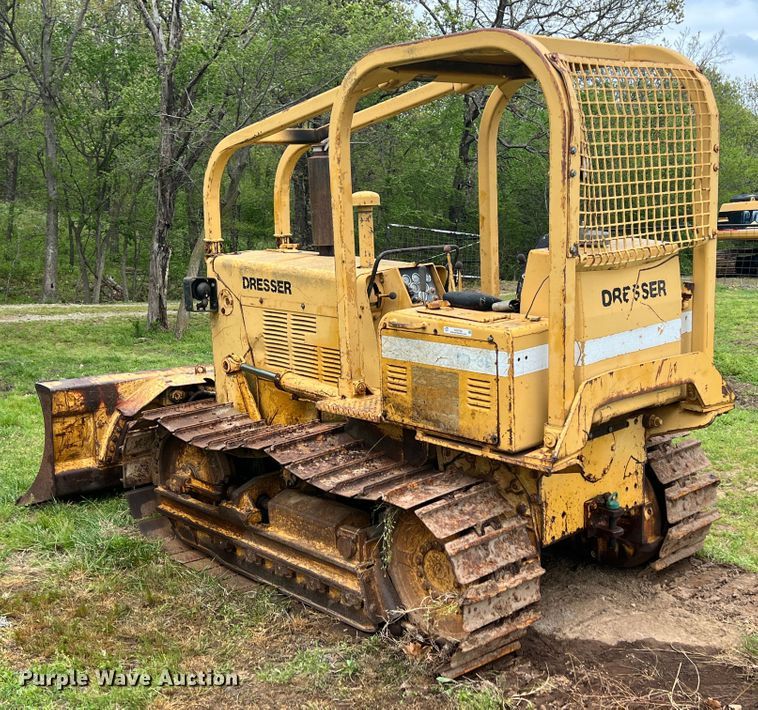 image for item KG9738 1986 Dresser TD8E  dozer