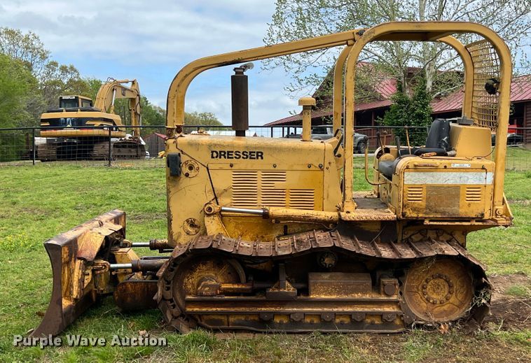 image for item KG9738 1986 Dresser TD8E  dozer