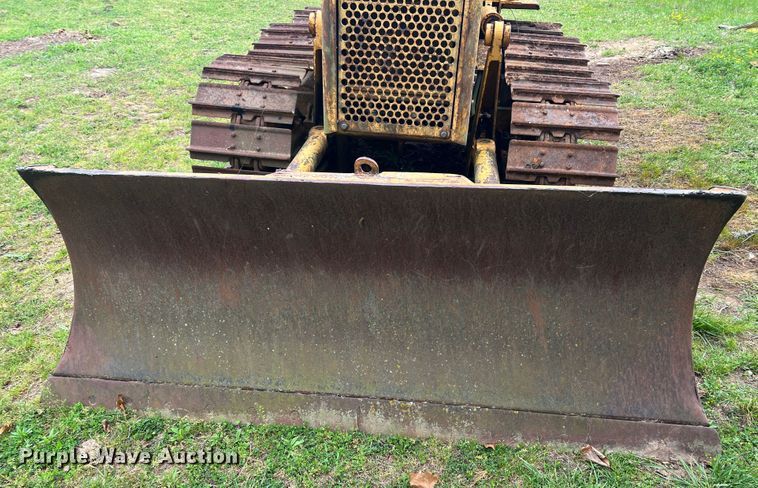 image for item KG9738 1986 Dresser TD8E  dozer