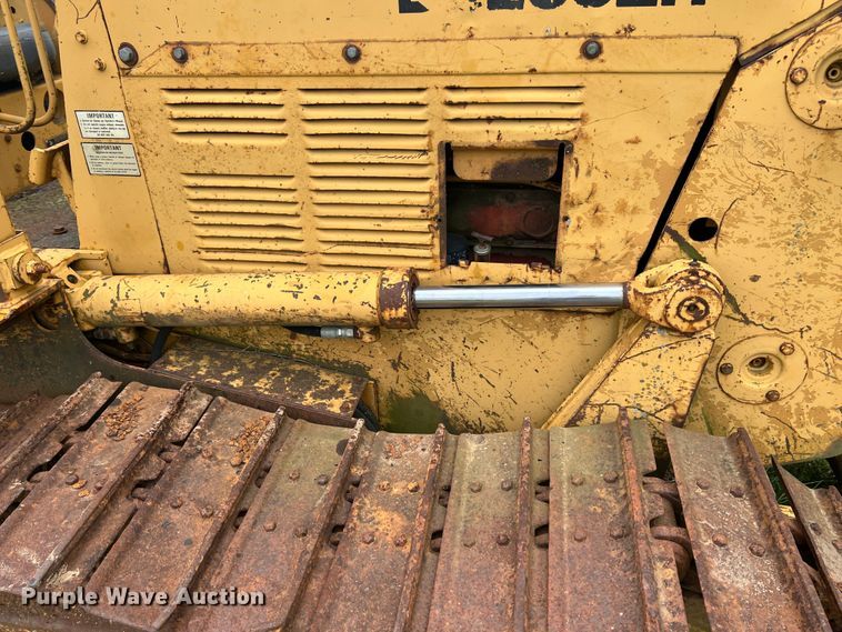 image for item KG9738 1986 Dresser TD8E  dozer