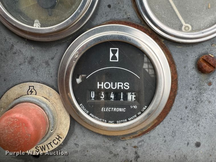 image for item KG9738 1986 Dresser TD8E  dozer