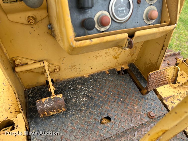 image for item KG9738 1986 Dresser TD8E  dozer