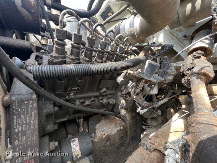 image for item KG9741 1998 Ford F800  flatbed truck