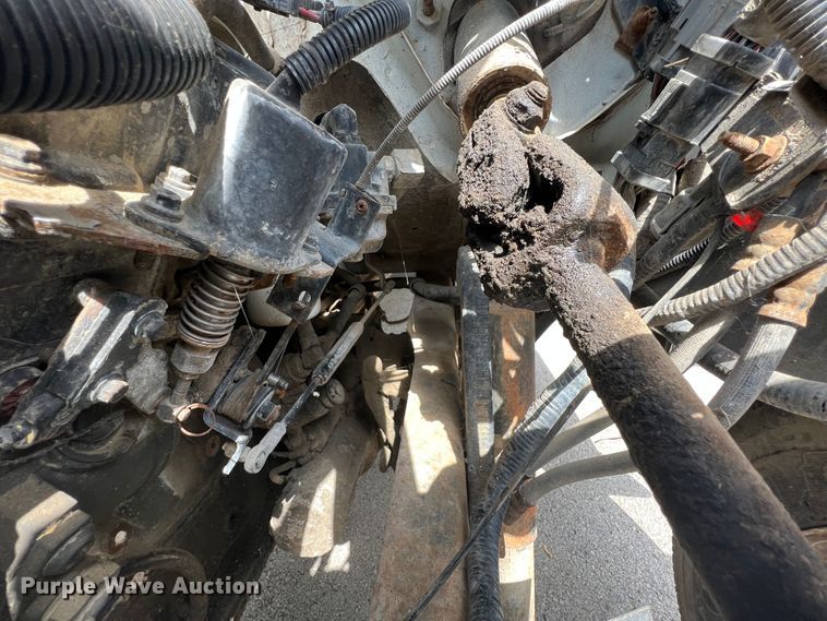 image for item KG9741 1998 Ford F800  flatbed truck