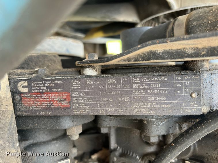 image for item KG9741 1998 Ford F800  flatbed truck