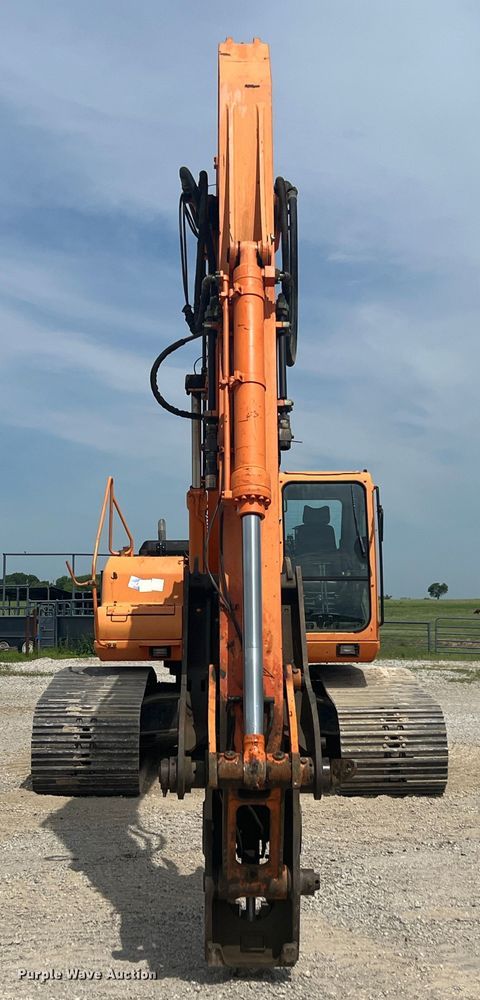 image for item KN9517 2005 Daewoo SOLAR 255LCV  excavator