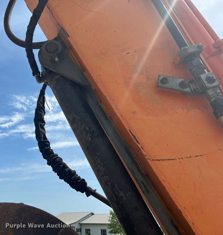 image for item KN9517 2005 Daewoo SOLAR 255LCV  excavator