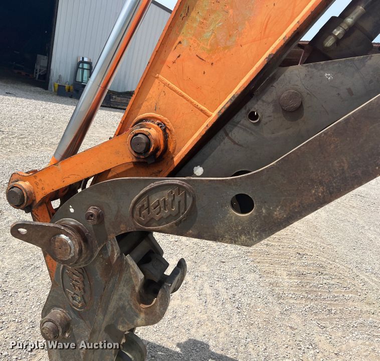 image for item KN9517 2005 Daewoo SOLAR 255LCV  excavator