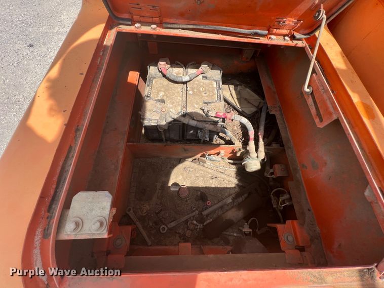 image for item KN9517 2005 Daewoo SOLAR 255LCV  excavator