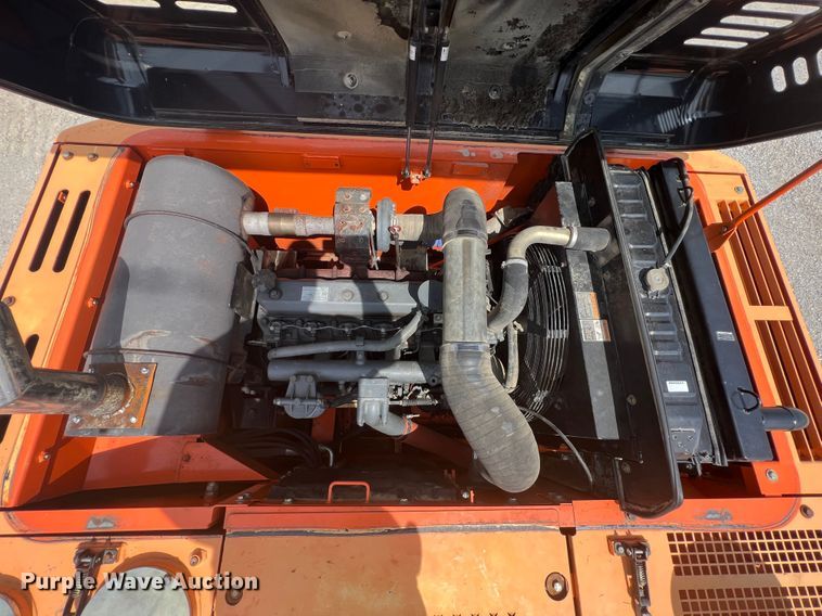 image for item KN9517 2005 Daewoo SOLAR 255LCV  excavator