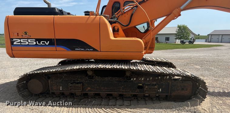 image for item KN9517 2005 Daewoo SOLAR 255LCV  excavator