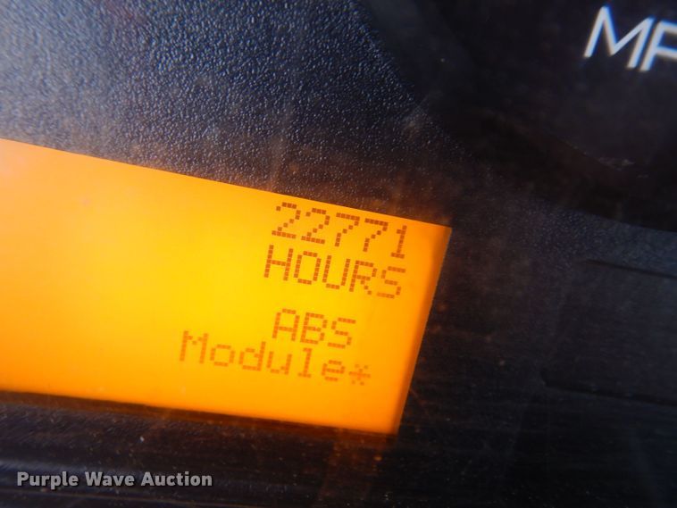 image for item KN9870 2008 International 4300  bucket truck