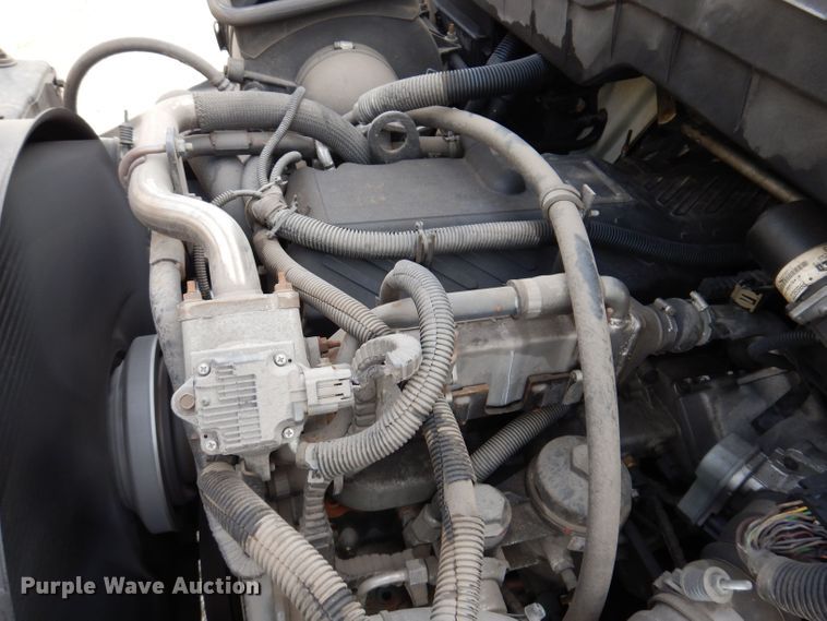 image for item KN9870 2008 International 4300  bucket truck