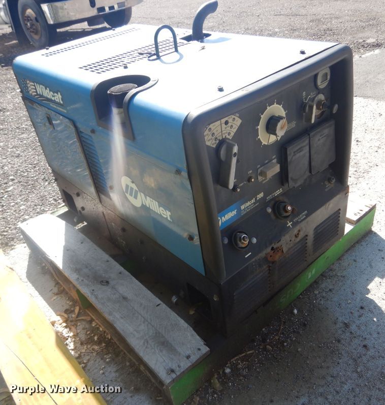 image for item KS9928 Miller Wildcat 200  welder/generator
