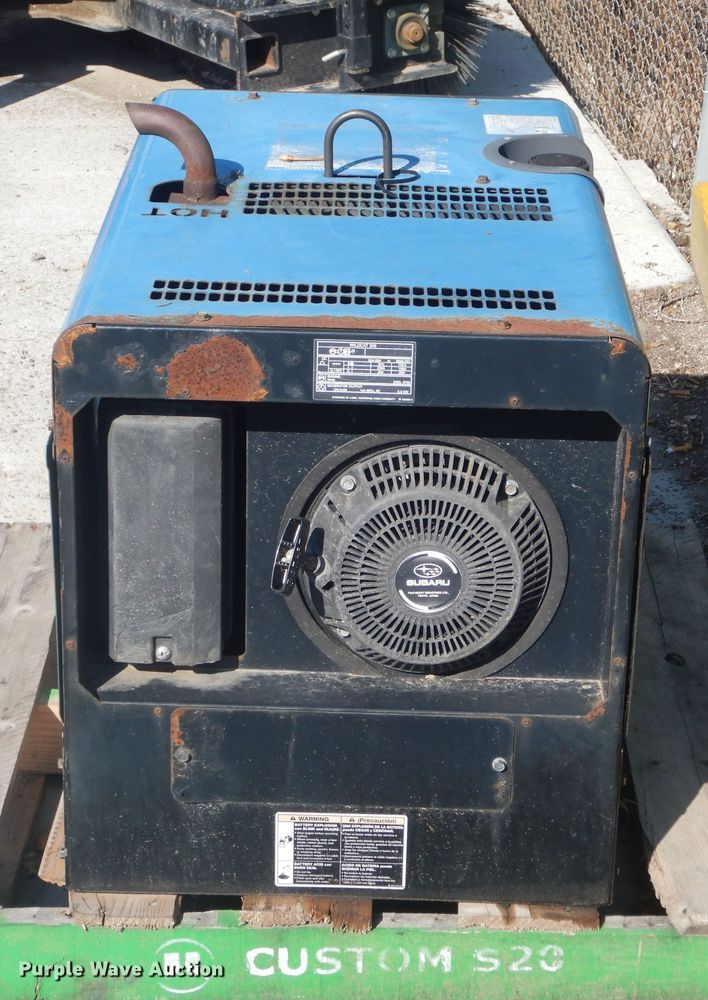 image for item KS9928 Miller Wildcat 200  welder/generator