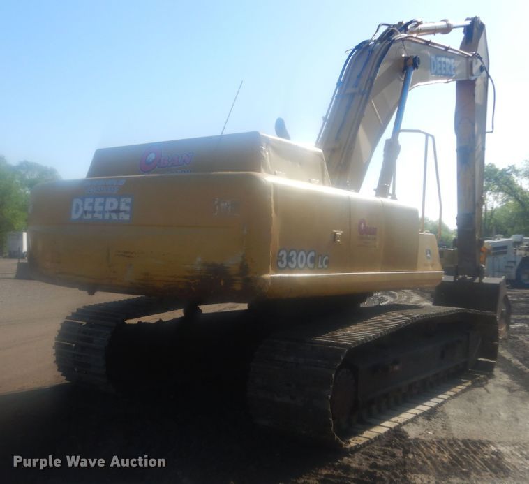 image for item KS9929 2005 John Deere 330C LC  excavator