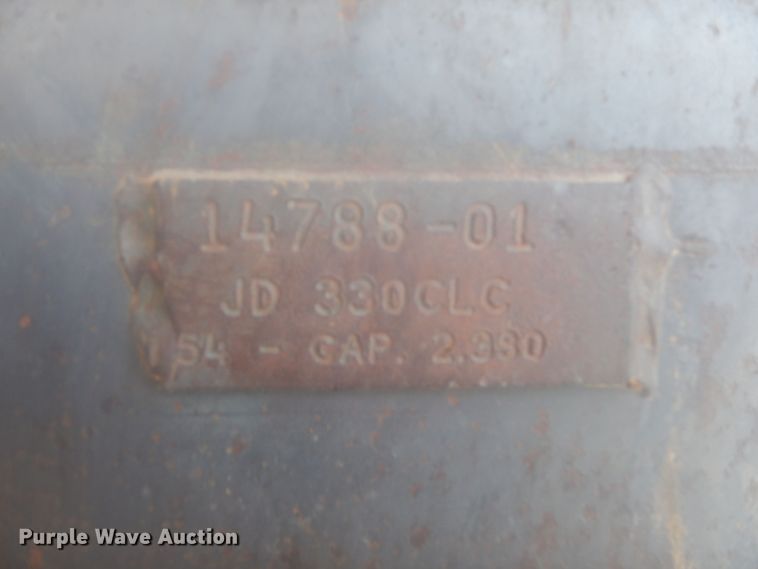 image for item KS9929 2005 John Deere 330C LC  excavator