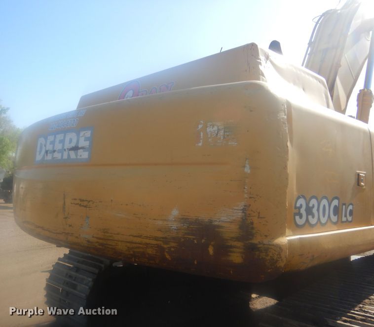 image for item KS9929 2005 John Deere 330C LC  excavator