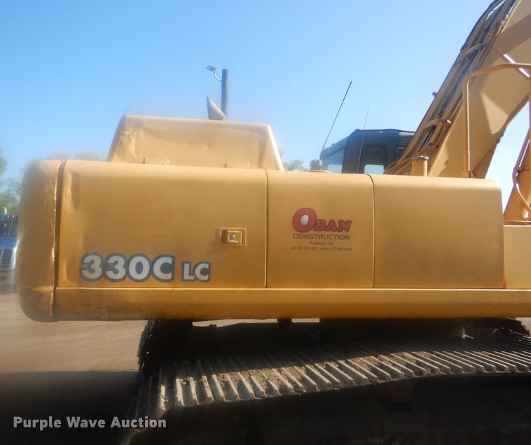 image for item KS9929 2005 John Deere 330C LC  excavator