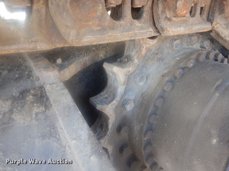 image for item KS9929 2005 John Deere 330C LC  excavator