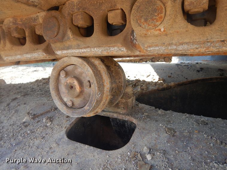 image for item KS9929 2005 John Deere 330C LC  excavator