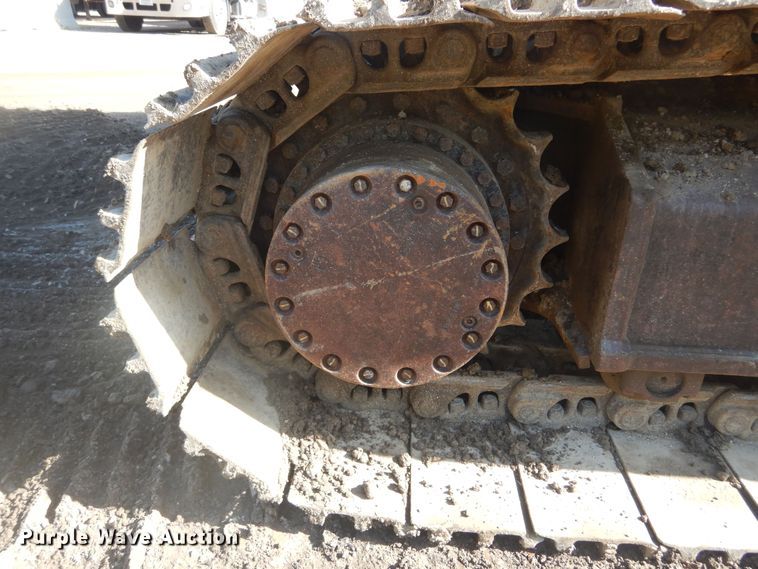 image for item KS9929 2005 John Deere 330C LC  excavator