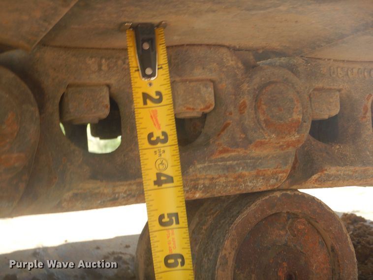 image for item KS9929 2005 John Deere 330C LC  excavator