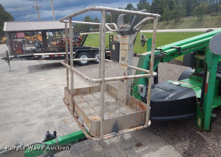 image for item KS9933 2007 JLG T350  boom lift