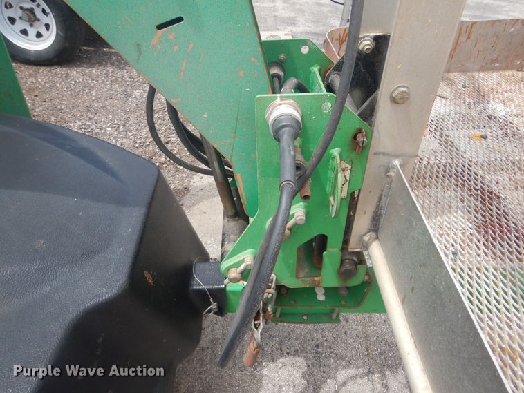 image for item KS9933 2007 JLG T350  boom lift