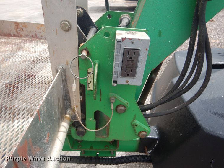 image for item KS9933 2007 JLG T350  boom lift