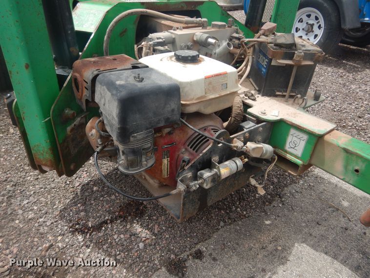 image for item KS9933 2007 JLG T350  boom lift